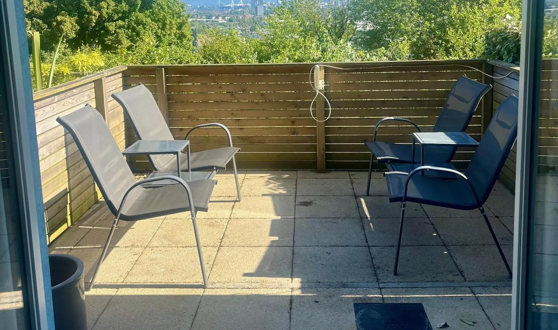 4 Bed Townhouse With Spectacular Views 4 Miles From Cardiff 10Min Drive Or Train Journey To City Centre United Kingdom